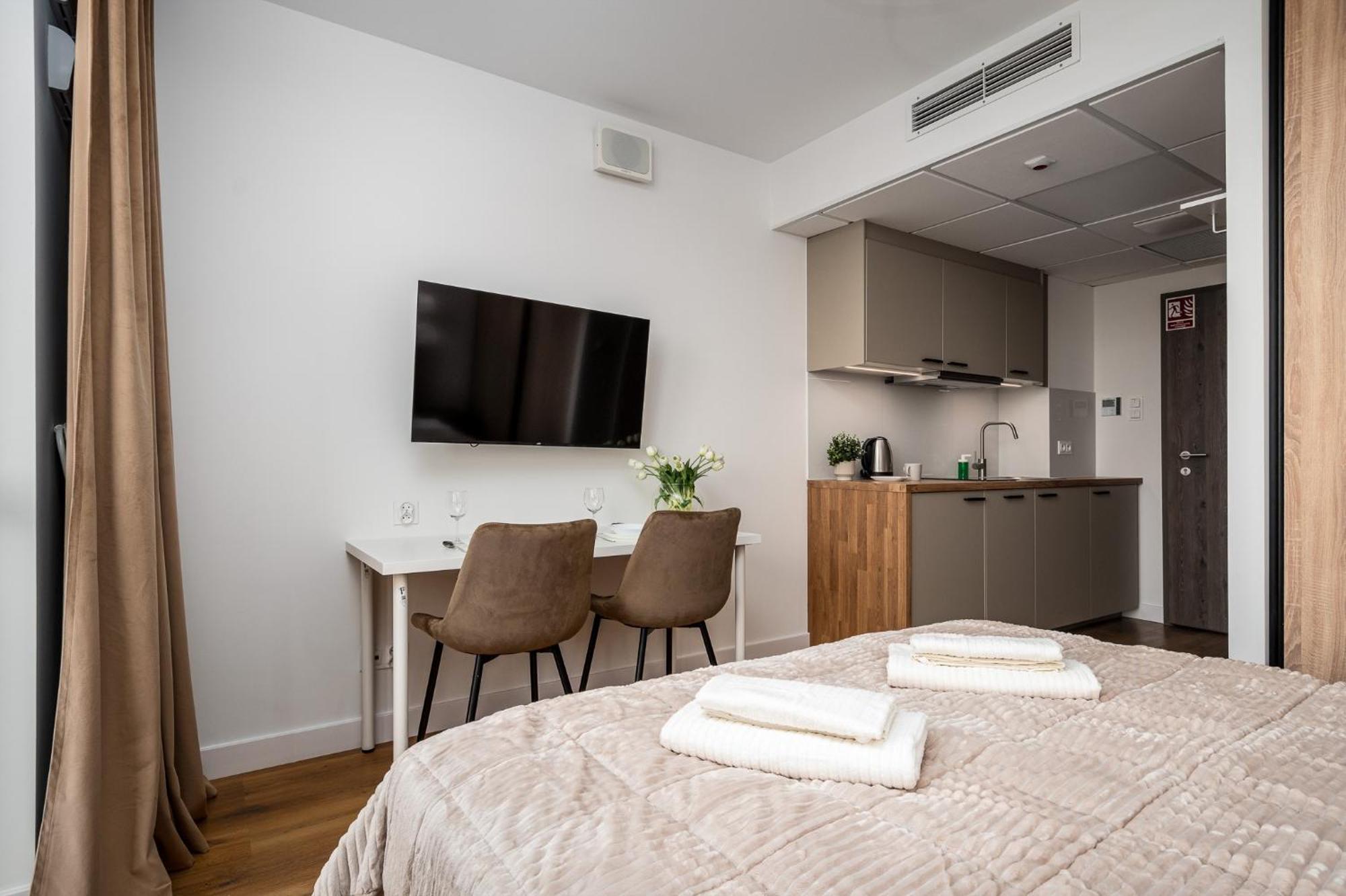 Pileckiego 59 Free Parking By Perfect Apart Varsavia Esterno foto